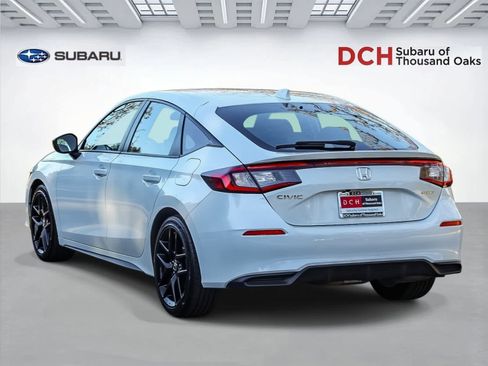 Used 2023 Honda Civic Sport image 6