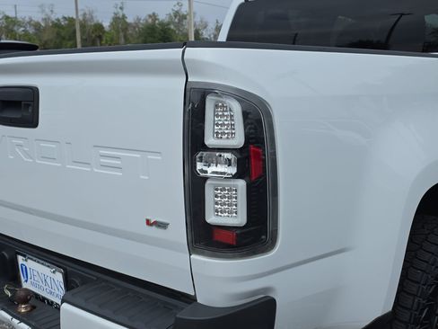 Used 2022 Chevrolet Colorado LT image 7