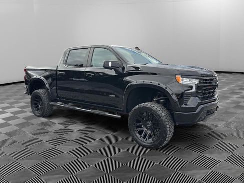 Used 2023 Chevrolet Silverado 1500 RST w/ All Star Edition Plus image 2