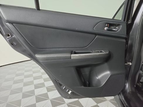 Used 2015 Subaru Crosstrek 2.0i Premium w/ Moonroof Package AWD/4WD image 16