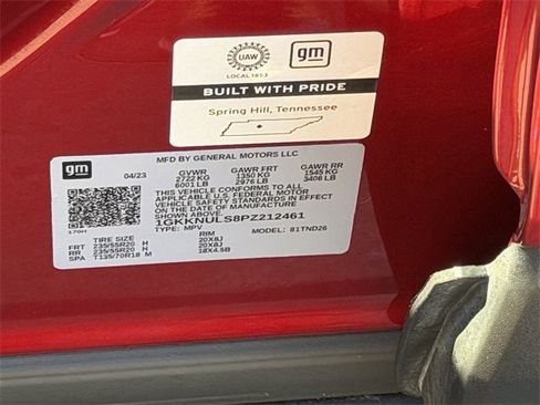 Used 2023 GMC Acadia SLT w/ Elevation Edition image 28