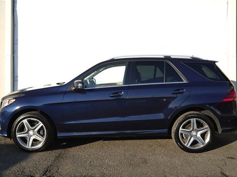 Used 2017 Mercedes-Benz GLE 400 4MATIC image 8