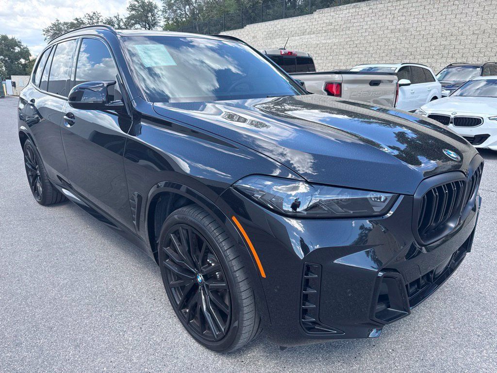 Certified 2026 BMW X5 M60i AWD/4WD image 3