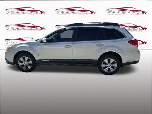 Used 2011 Subaru Outback 2.5i Premium AWD/4WD image 9