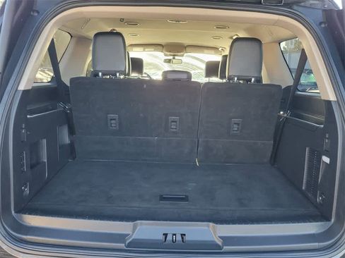 Certified 2022 Ford Expedition Max XLT image 12