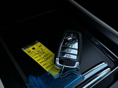 New 2026 Lincoln Corsair Premiere image 39