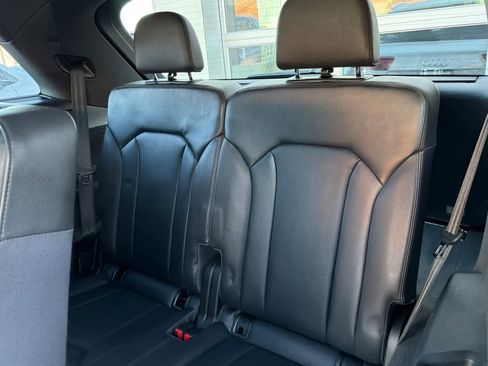 Used 2017 Audi Q7 3.0T Premium Plus image 17