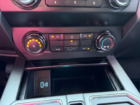 Used 2020 Ford F150 XLT w/ Equipment Group 301A Mid RWD image 27