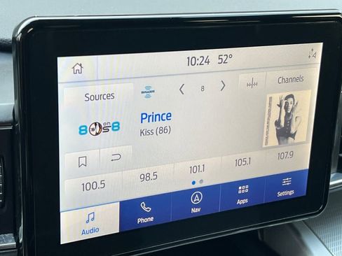 Used 2022 Ford Explorer XLT w/ Equipment Group 202A image 24