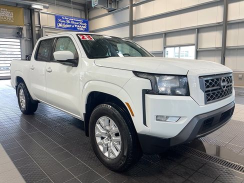 Used 2023 Nissan Frontier SV w/ SV Convenience Package image 1