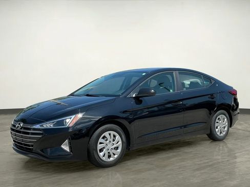 Used 2020 Hyundai Elantra SE image 1