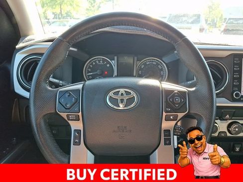 Certified 2020 Toyota Tacoma SR5 AWD/4WD image 25