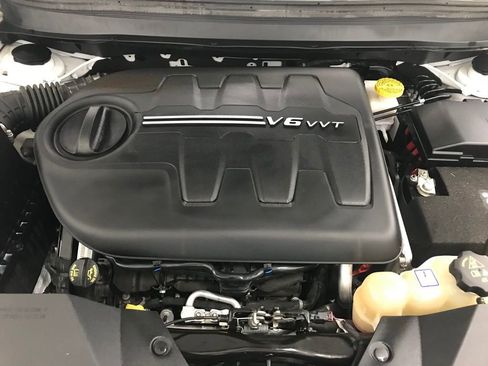 Used 2021 Jeep Cherokee Latitude Lux image 37