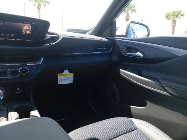 New 2026 Buick Envista Preferred FWD image 16