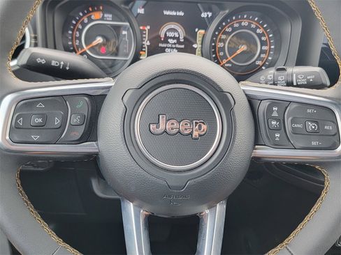 New 2024 Jeep Wrangler Sahara w/ Technology Group image 20
