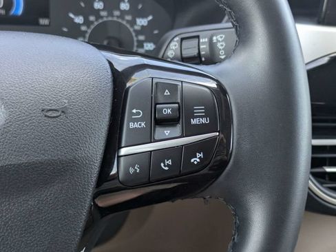 Used 2022 Ford Escape SEL FWD image 26
