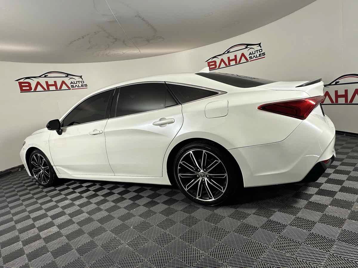 Used 2021 Toyota Avalon Touring w/ Advanced Safety Package FWD image 6
