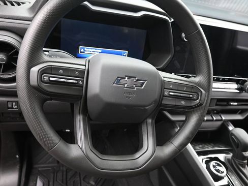 New 2026 Chevrolet Colorado Trail Boss AWD/4WD image 13