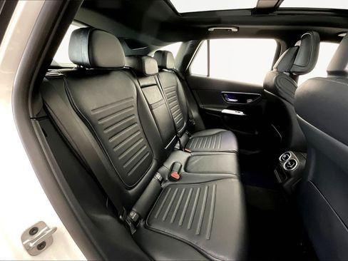 Certified 2025 Mercedes-Benz GLC 43 AMG 4MATIC image 25
