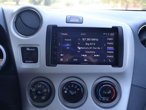 Used 2009 Toyota Matrix FWD image 32