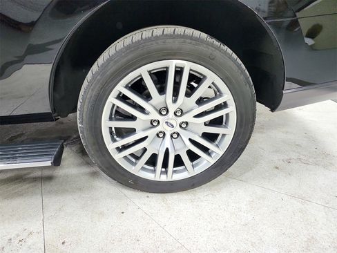 Used 2024 Ford Expedition Limited image 49