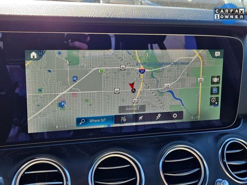 Certified 2023 Mercedes-Benz E 350 4MATIC Sedan w/ Premium Package image 19