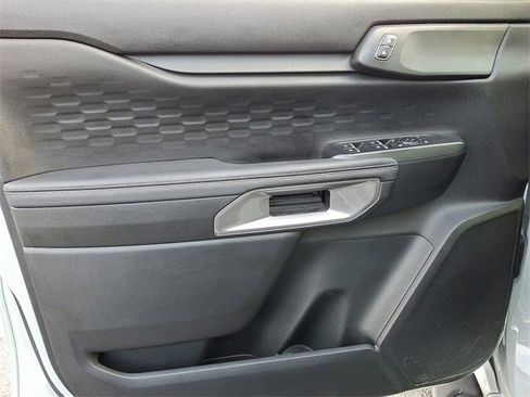 Used 2024 Ford Ranger XLT w/ Technology Package image 14