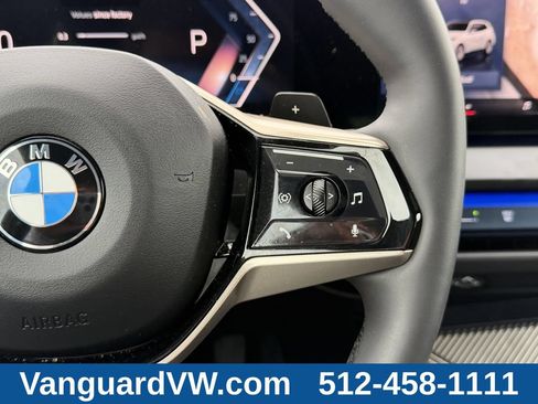 Used 2025 BMW X3 xDrive30i w/ Convenience Package AWD/4WD image 16