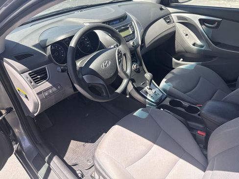 Used 2013 Hyundai Elantra GLS FWD image 13