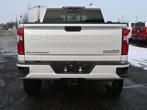 Used 2021 Chevrolet Silverado 2500 High Country w/ Z71 Off-Road Package image 7