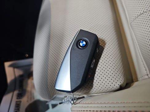 New 2026 BMW X3 xDrive30 w/ Convenience Package image 37