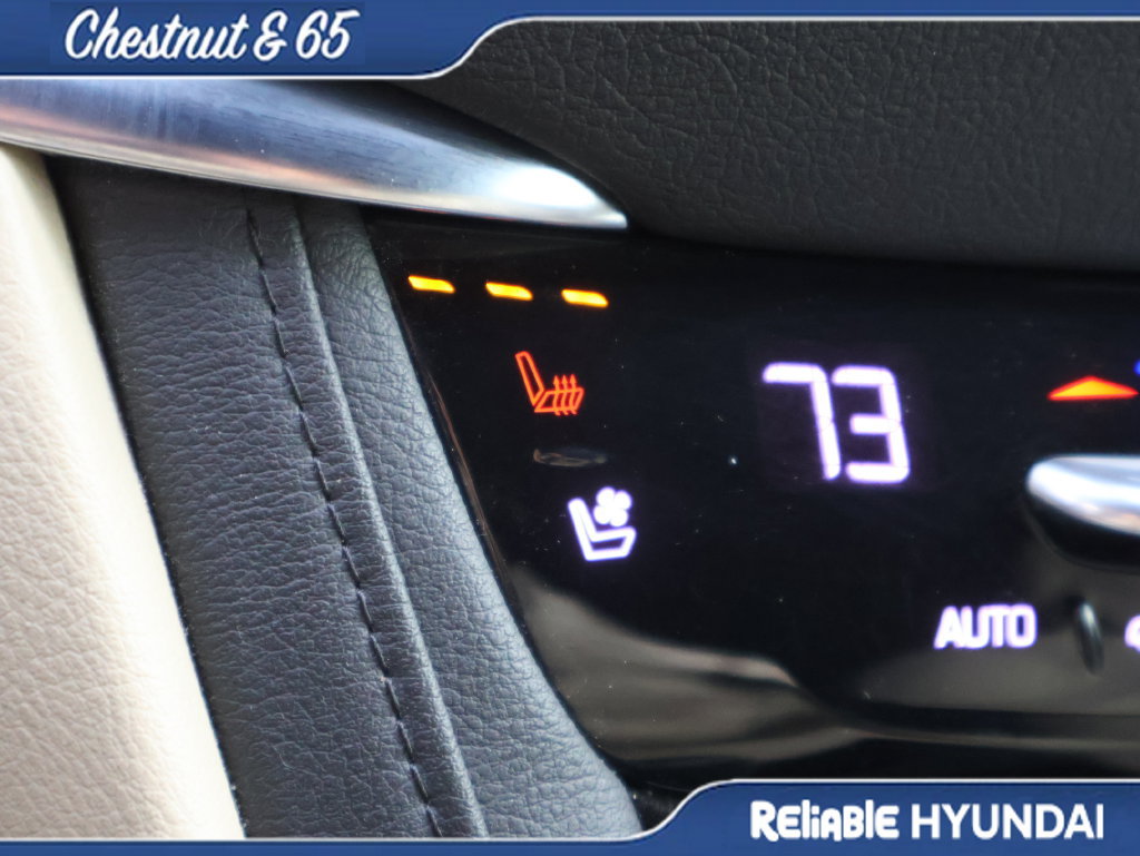 Used 2017 Cadillac XT5 Premium Luxury FWD image 38