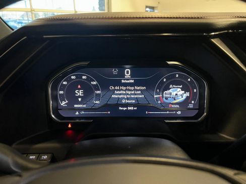 Used 2024 GMC Sierra 2500 AT4 w/ AT4 Premium Plus Package image 12