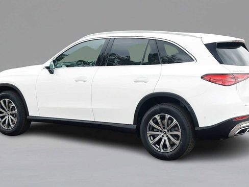Used 2026 Mercedes-Benz GLC 300 4MATIC image 7