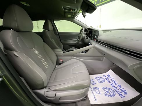 Used 2026 Hyundai Elantra Sport FWD image 27