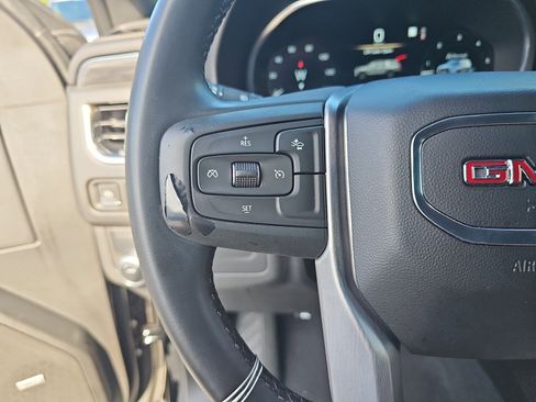 Used 2023 GMC Yukon SLT RWD image 19