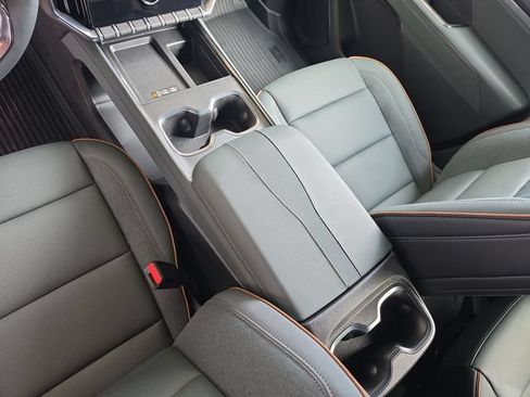New 2026 GMC Acadia AT4 w/ Luxury Package AWD/4WD image 25