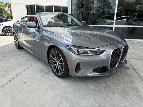 Used 2025 BMW 430i Convertible w/ Premium Package RWD image 7