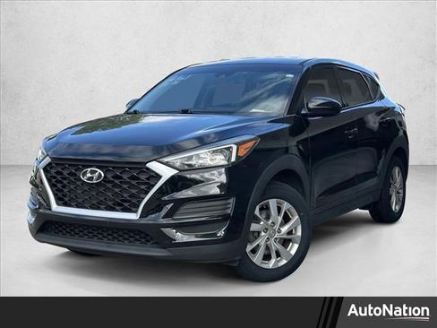 Used 2019 Hyundai Tucson SE image 1