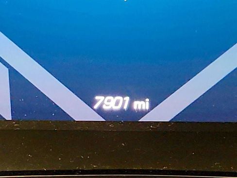 Used 2025 Chevrolet Corvette Stingray Preferred Cpe w/ Body-Color Dual Roof Package image 17