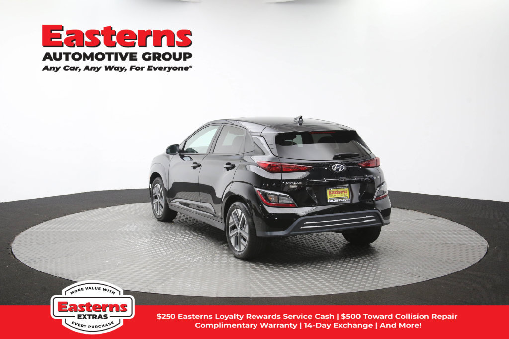 Used 2023 Hyundai Kona SEL FWD image 67