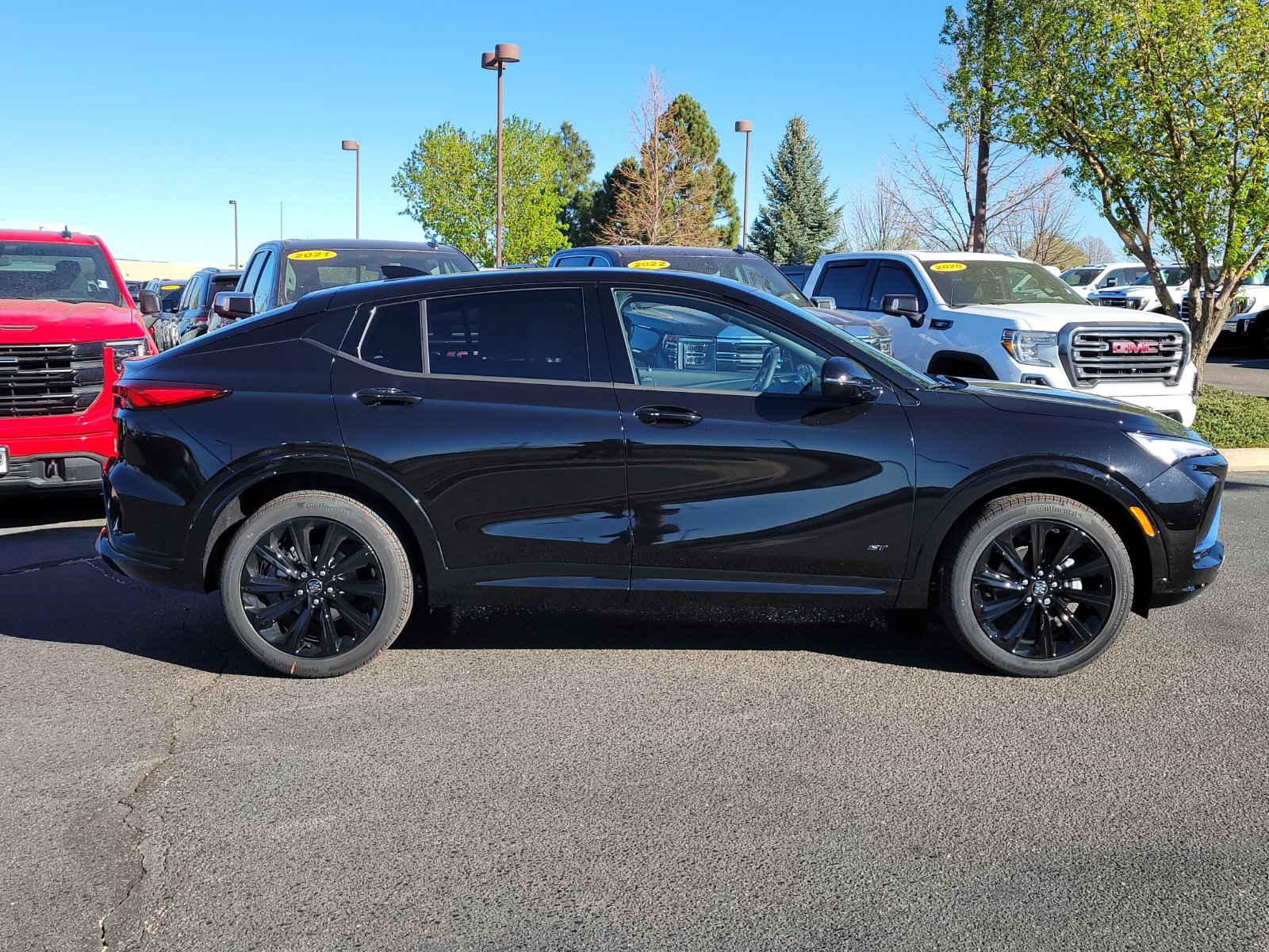 New 2026 Buick Envista Sport Touring w/ Convenience I Package FWD image 2