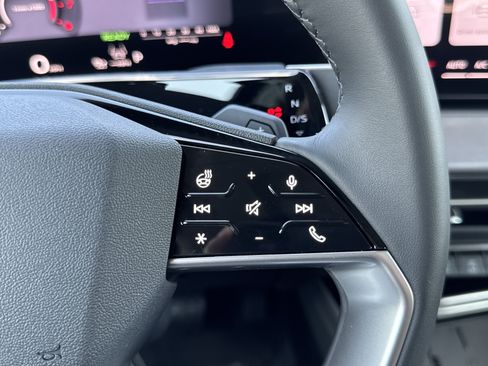 New 2026 Audi Q3 quattro 2.0T AWD/4WD image 30