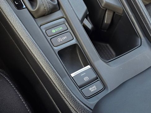 Certified 2025 Honda Accord SE image 21