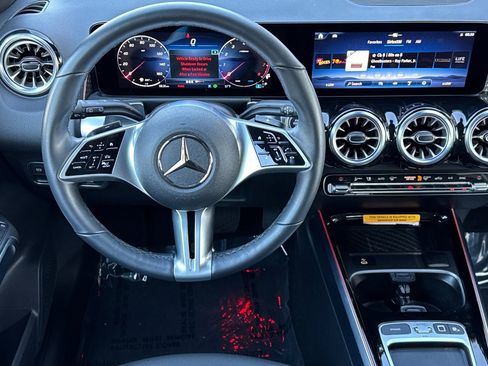 Certified 2025 Mercedes-Benz GLB 250 GLB 250 image 27