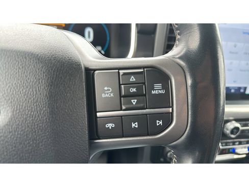 Used 2022 Ford F150 Lariat w/ Equipment Group 502A High AWD/4WD image 25