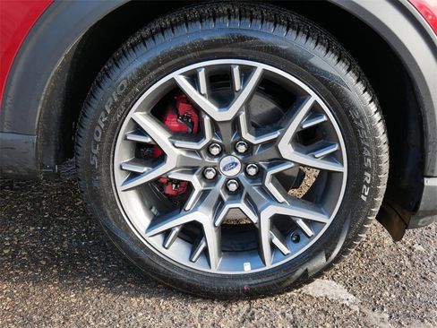 Certified 2025 Ford Explorer ST image 7