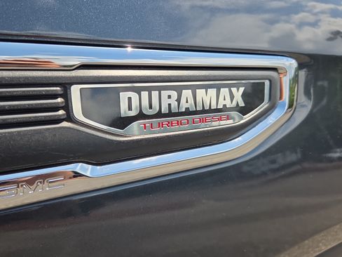 Certified 2021 GMC Sierra 1500 SLT w/ SLT Premium Package AWD/4WD image 31