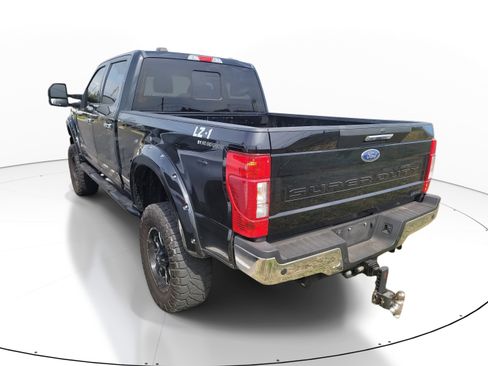 Used 2022 Ford F250 XLT w/ XLT Premium Package image 4