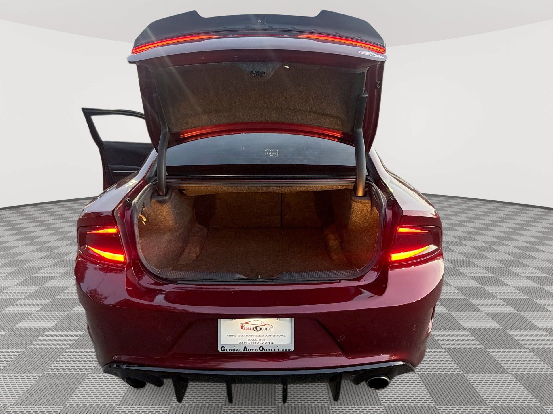 Used 2020 Dodge Charger Scat Pack RWD image 20